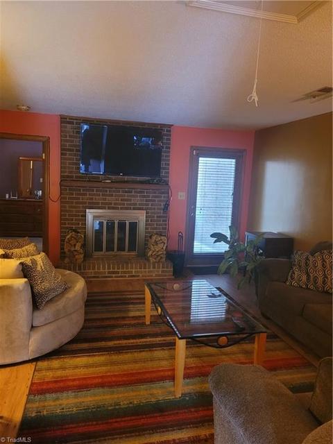 1704 Beaucrest Ave, High Point, NC 27265 photo 5