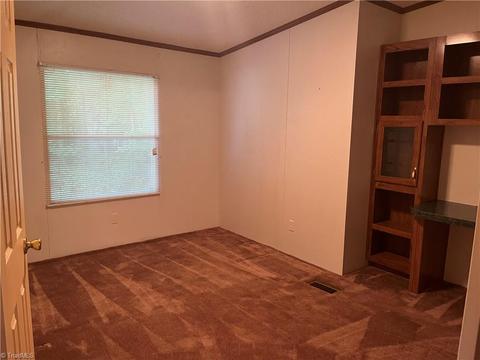 108 Kettering Ct, King, NC 27021 photo 31