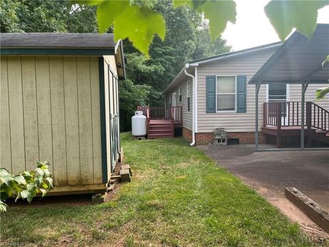 108 Kettering Ct, King, NC 27021 photo 15
