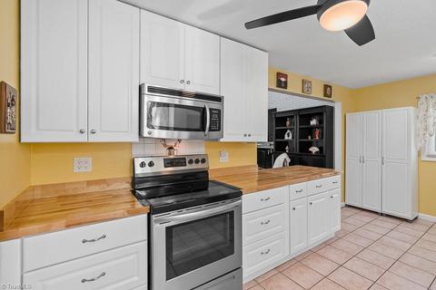 4324 Creekview Dr, Trinity, NC 27370 photo 8