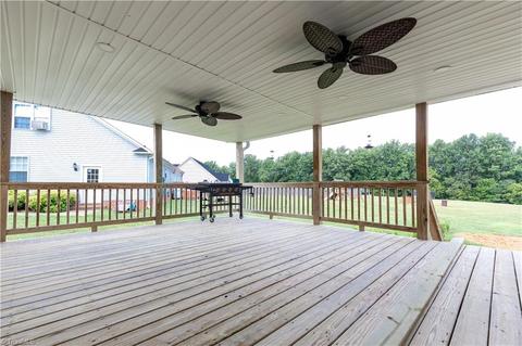 2995 Clear Ridge Dr, Trinity, NC 27370 photo 16