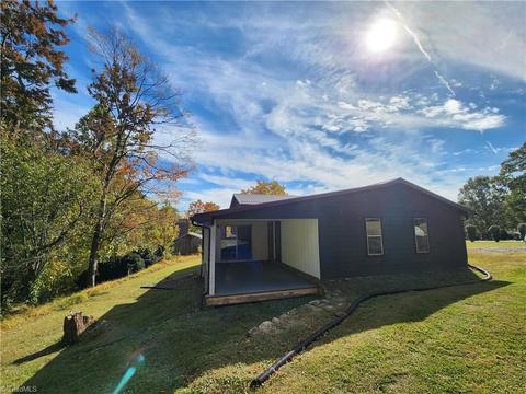 9830 W Pine St, Lowgap, NC 27024 photo 9