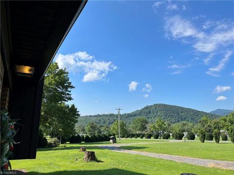 9830 W Pine St, Lowgap, NC 27024 photo 3