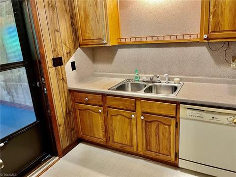 9830 W Pine St, Lowgap, NC 27024 photo 23