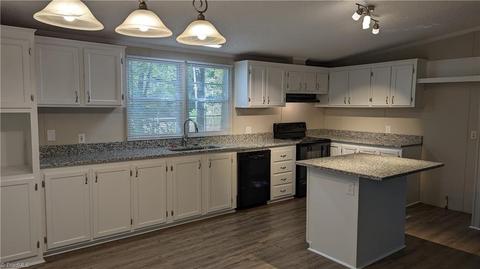 130 Gem Stone Loop, Summerfield, NC 27358 photo 7