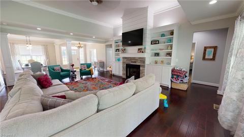 743 Precinct Rd, Pilot Mountain, NC 27041 photo 10