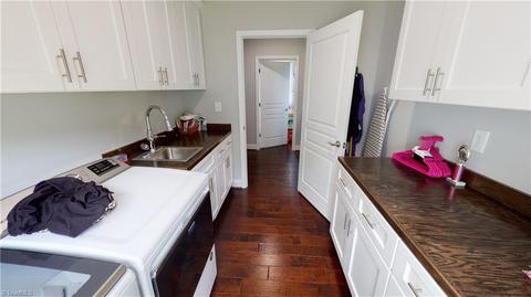 743 Precinct Rd, Pilot Mountain, NC 27041 photo 16