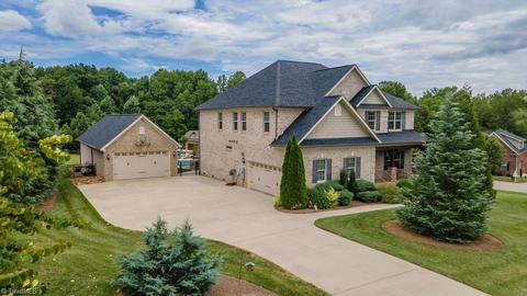 7018 English Pride Dr, Trinity, NC 27370 photo 6