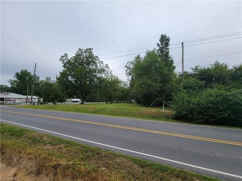 1334 Eldorado St, Troy, NC 27371 photo 9