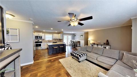 3958 Carriage House Cir, Trinity, NC 27370 photo 6