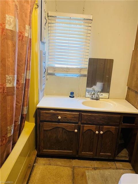 5511 September Ln, Conover, NC 28613 photo 6