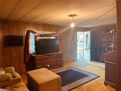 5511 September Ln, Conover, NC 28613 photo 18