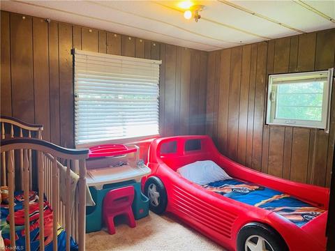 5511 September Ln, Conover, NC 28613 photo 8