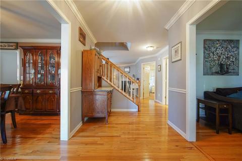 602 Pinestone Ct, High Point, NC 27265 photo 7