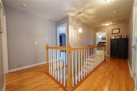 602 Pinestone Ct, High Point, NC 27265 photo 31
