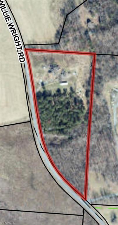 2157 Willie Wright Rd, Ramseur, NC 27316 photo 5