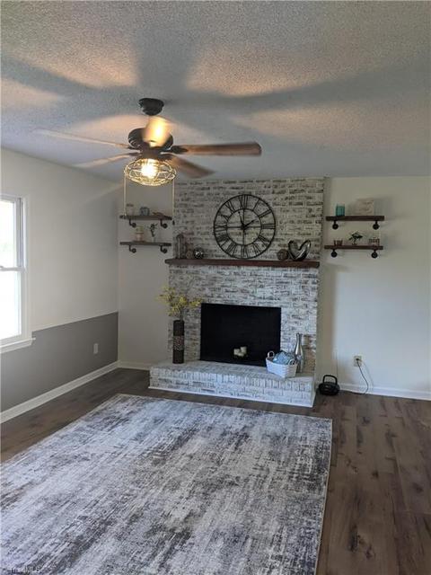3916 Johnson St, High Point, NC 27265 photo 4