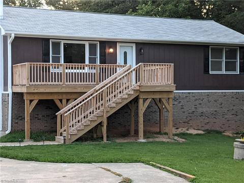 3916 Johnson St, High Point, NC 27265 photo 1