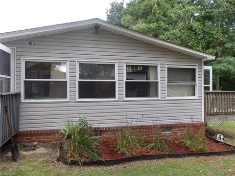 4964 Marlbrook Ct, Trinity, NC 27370 photo 4