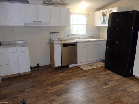4964 Marlbrook Ct, Trinity, NC 27370 photo 5