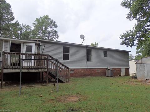 4964 Marlbrook Ct, Trinity, NC 27370 photo 3