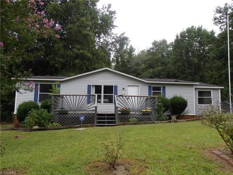 4964 Marlbrook Ct, Trinity, NC 27370 photo 2