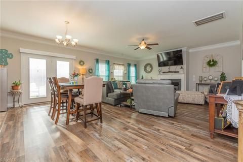 114 Cedar Xing, Trinity, NC 27370 photo 16