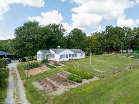 3832 Millers Mill Rd, Trinity, NC 27370 photo 1
