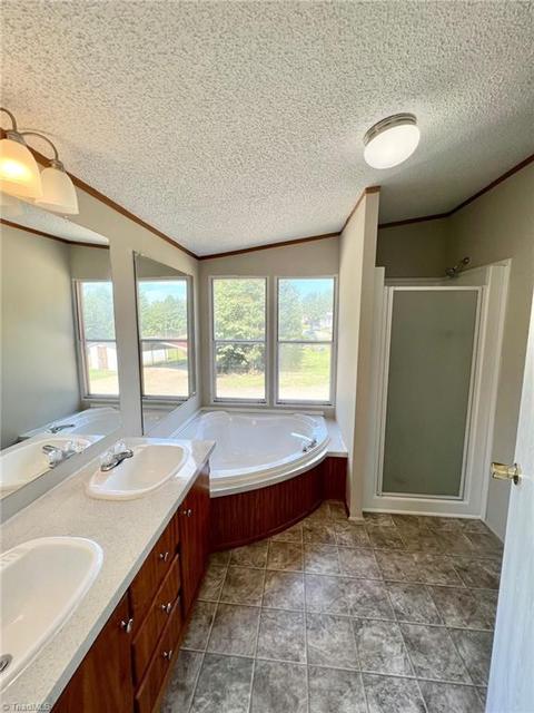 2416 Wildwood Rd, Trinity, NC 27370 photo 12