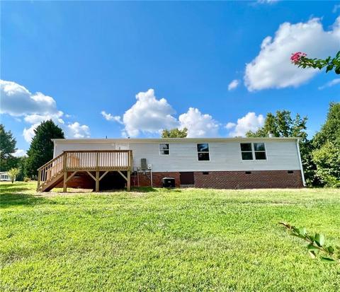 2416 Wildwood Rd, Trinity, NC 27370 photo 18