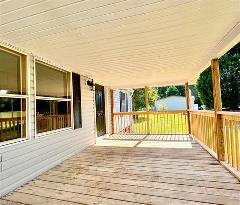 2416 Wildwood Rd, Trinity, NC 27370 photo 3