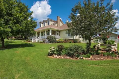 5852 Gallimore Town Rd, Trinity, NC 27370 photo 10