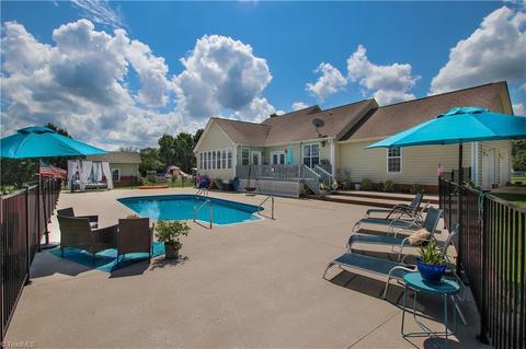 5852 Gallimore Town Rd, Trinity, NC 27370 photo 13