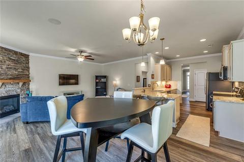 140 Windmill Trl, High Point, NC 27265 photo 12