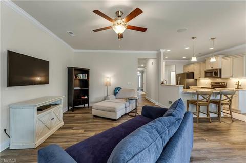 140 Windmill Trl, High Point, NC 27265 photo 10