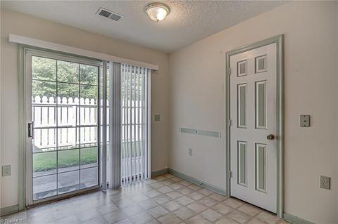1344 Bailey Cir, High Point, NC 27262 photo 13