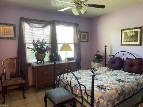 1716 Beaucrest Ave, High Point, NC 27265 photo 7