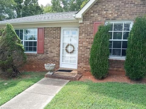 1716 Beaucrest Ave, High Point, NC 27265 photo 1