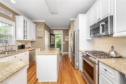 116 Monarch Ct, Advance, NC 27006 photo 9