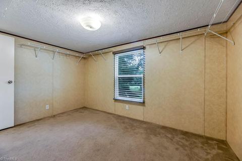 215 Meeks Rd, Eden, NC 27288 photo 16