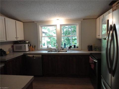 5208 Poplar Ridge Rd, Trinity, NC 27370 photo 9