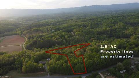 169 Rick Rd, Mount Airy, NC 27030