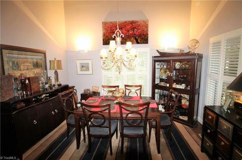 1000 Nuthatch Ct, High Point, NC 27262 photo 4