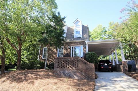 1000 Nuthatch Ct, High Point, NC 27262 photo 1