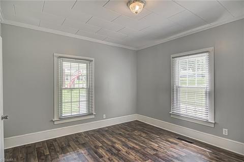 715 E Warren Ave, Eden, NC 27288 photo 15