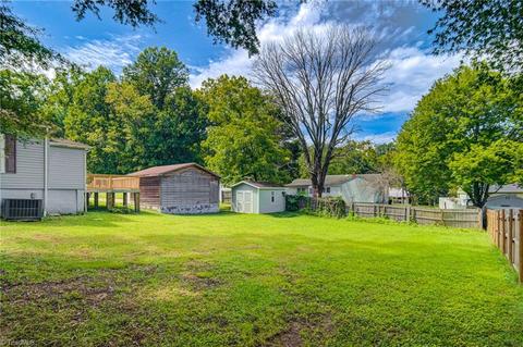 715 E Warren Ave, Eden, NC 27288 photo 28