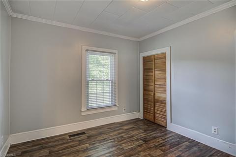 715 E Warren Ave, Eden, NC 27288 photo 18