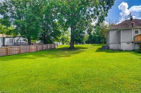 715 E Warren Ave, Eden, NC 27288 photo 31