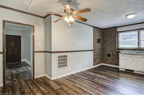 715 E Warren Ave, Eden, NC 27288 photo 14