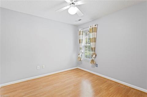 3324 Sumter Dr, High Point, NC 27265 photo 22